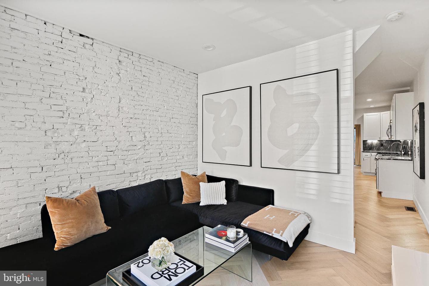 1710 Clarkson Street photo 5
