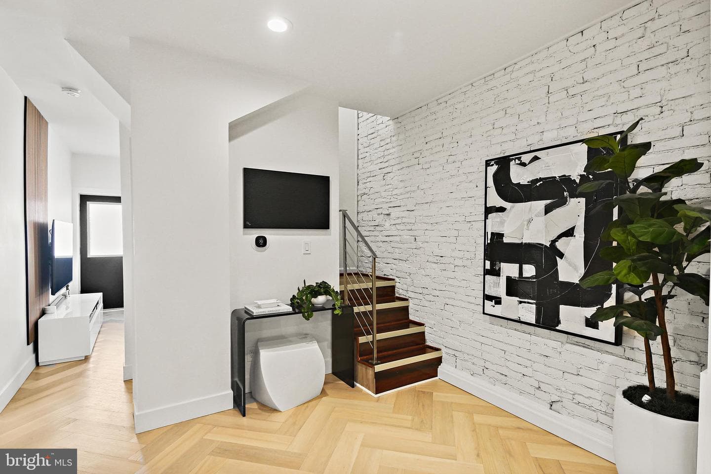 1710 Clarkson Street photo 8
