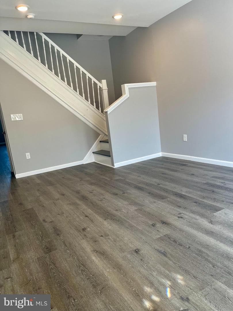 1830 Walbrook Avenue photo 13