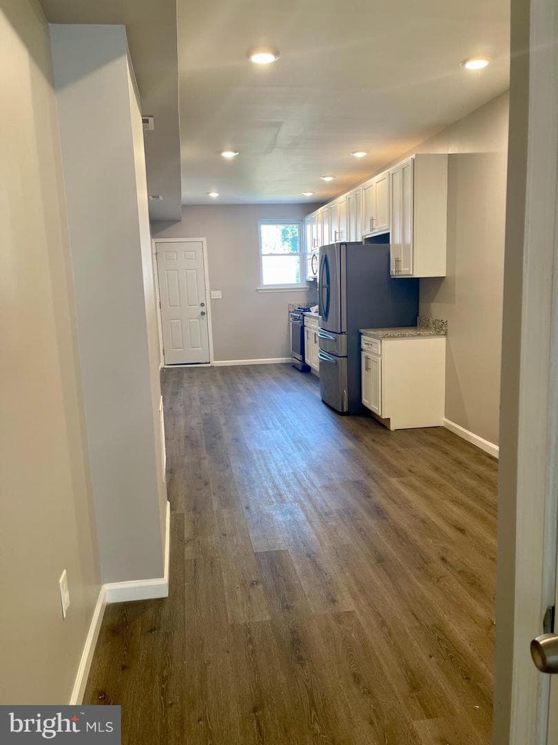 1830 Walbrook Avenue photo 3