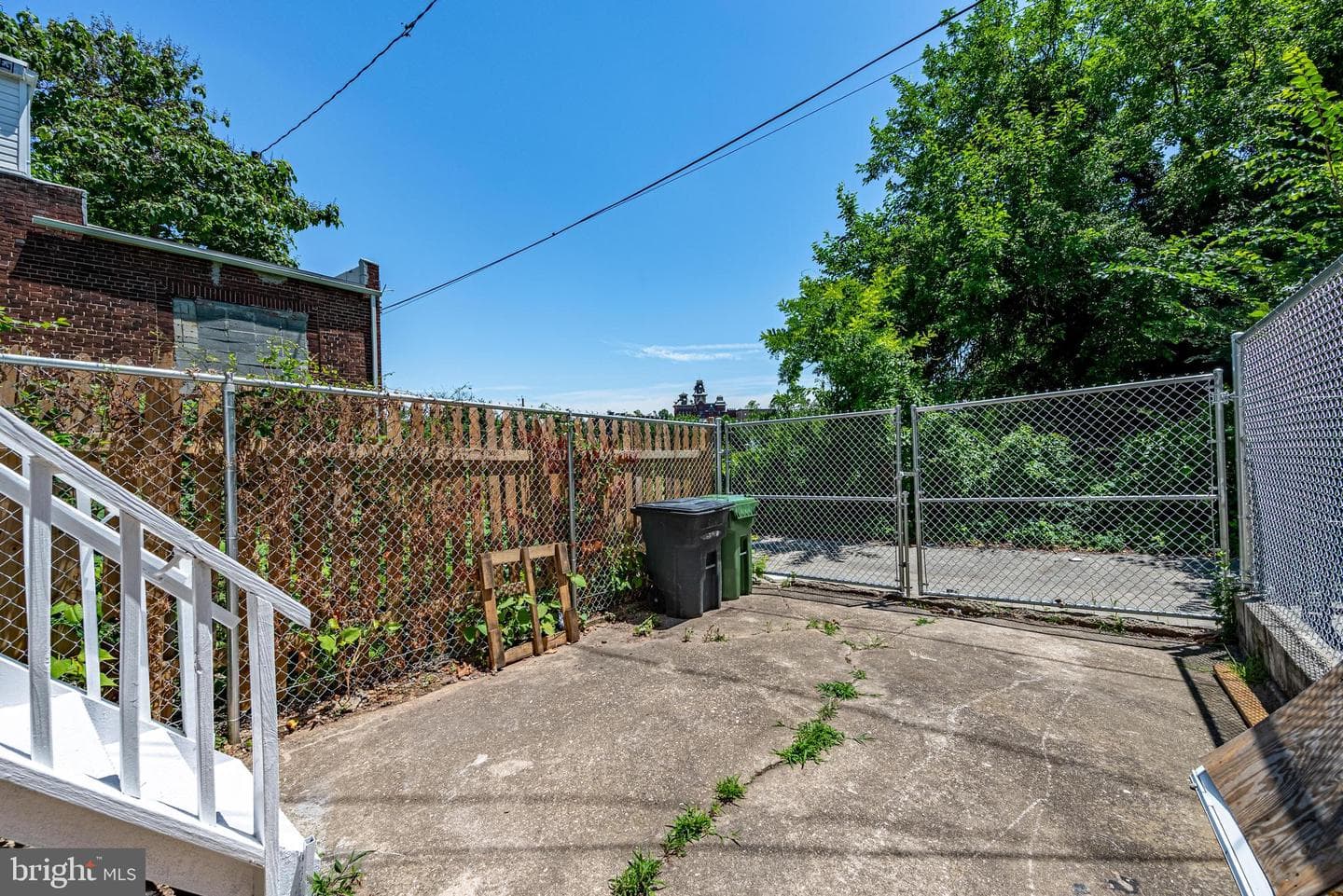 2019 E North Avenue photo 22