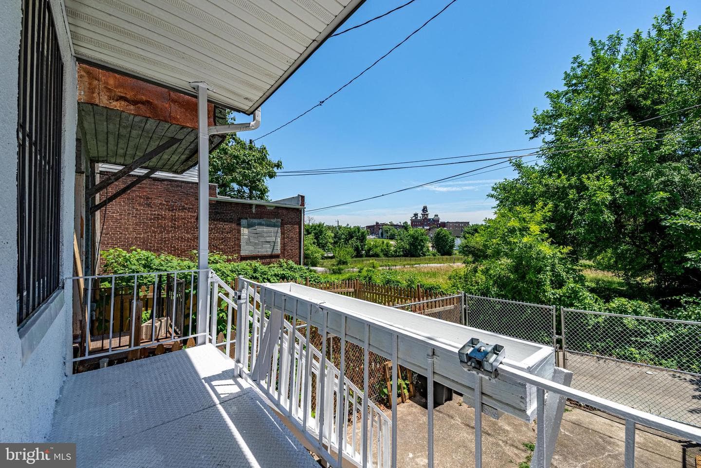 2019 E North Avenue photo 24