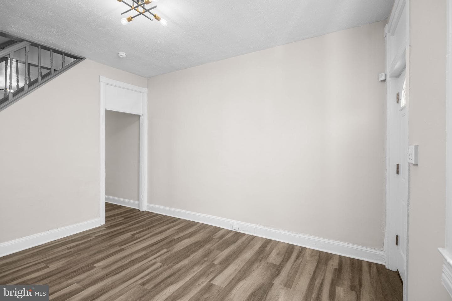 2621 Sloatfield photo 7