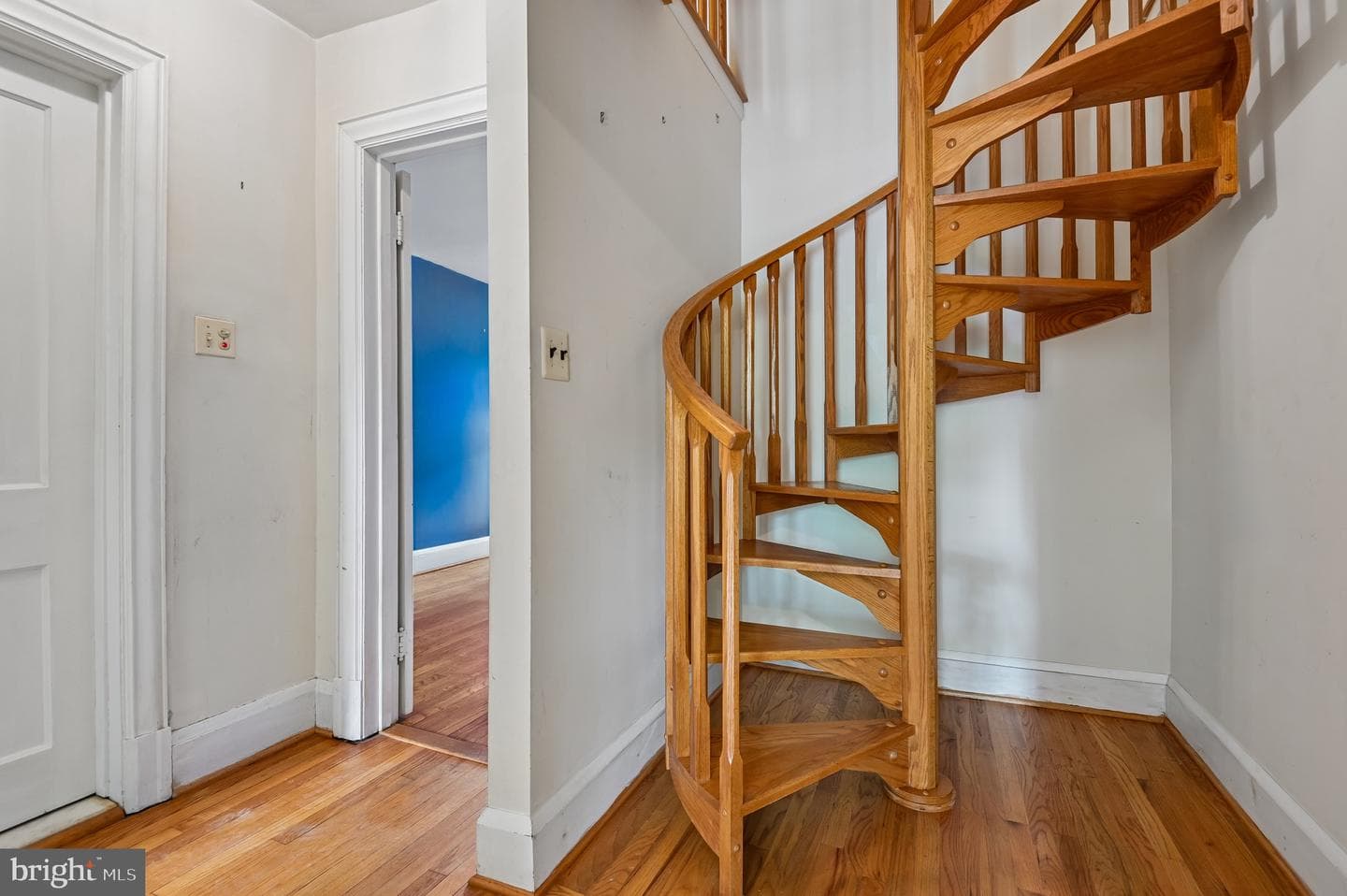3910 Greenmount Avenue photo 25