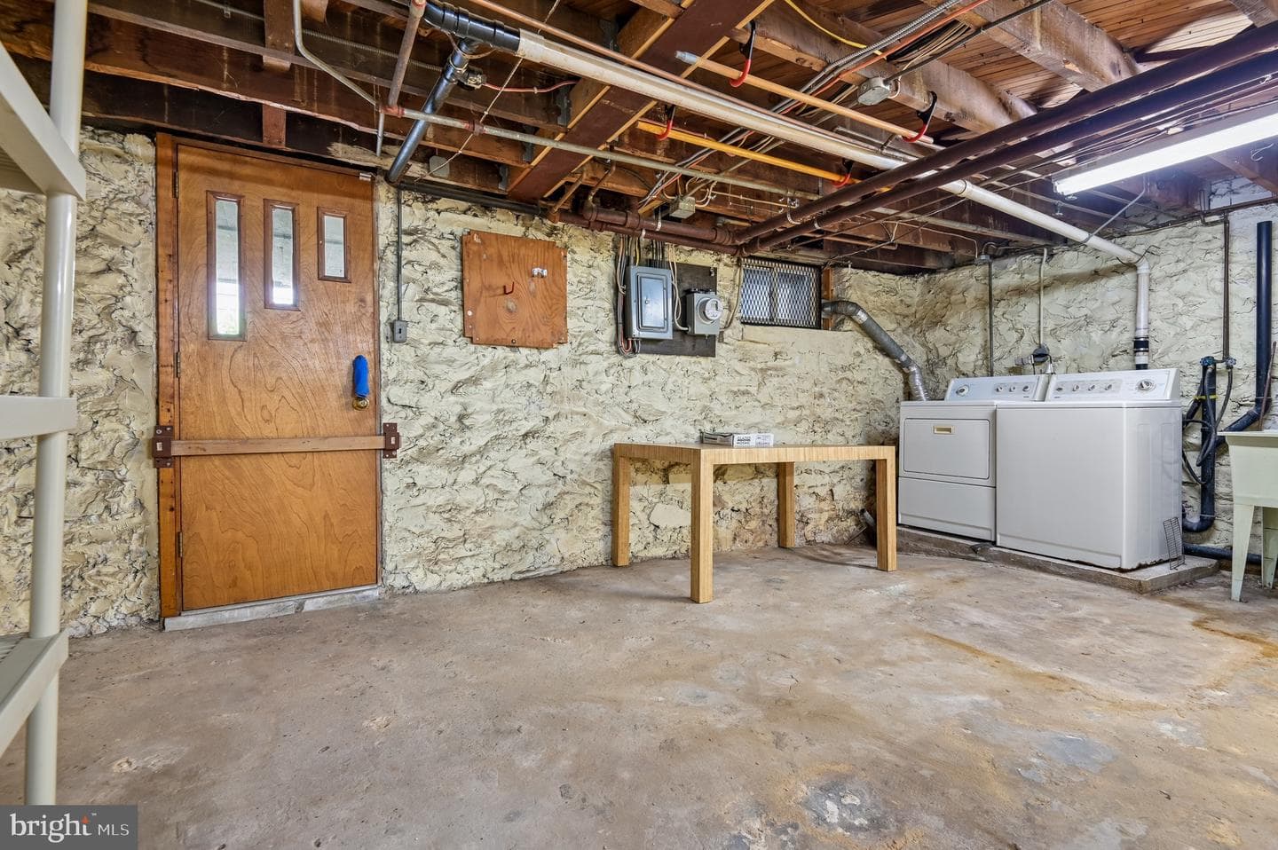 3910 Greenmount Avenue photo 34