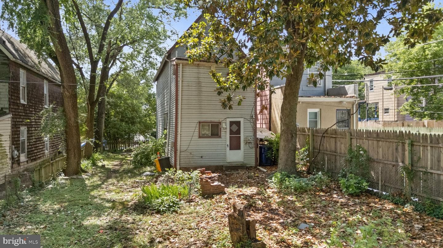 3407 Barclay Street, Baltimore