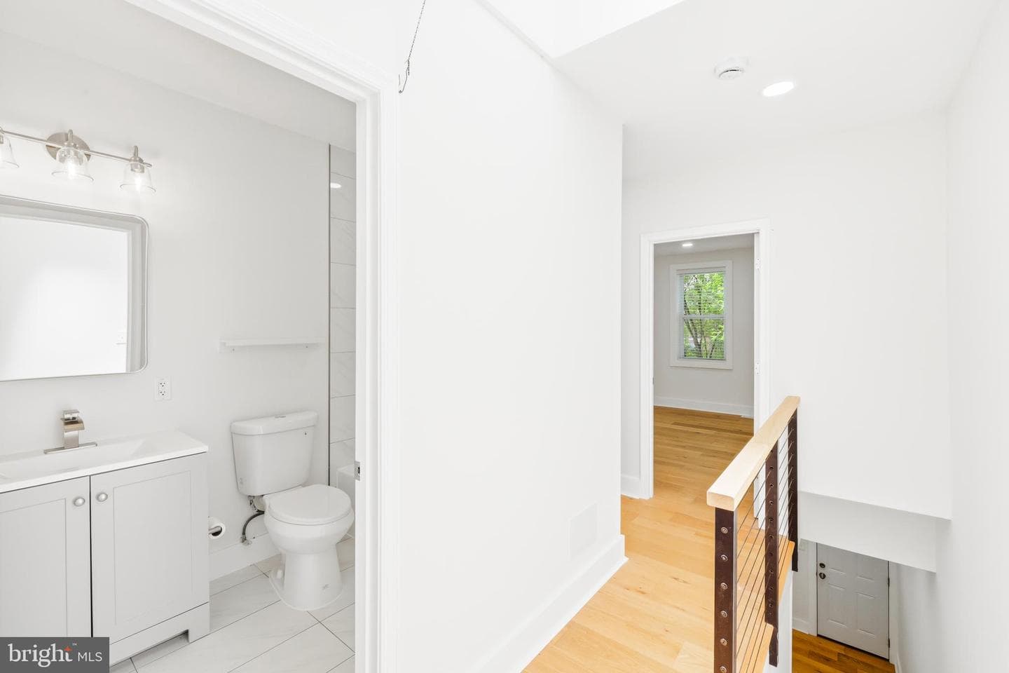 591 Orchard Street photo 17