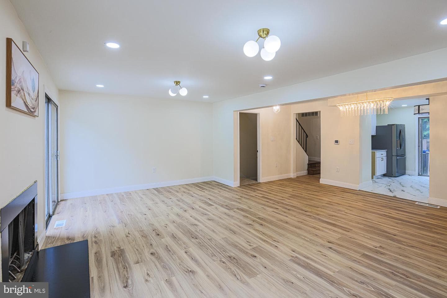 1906 Greenhaven Drive photo 14
