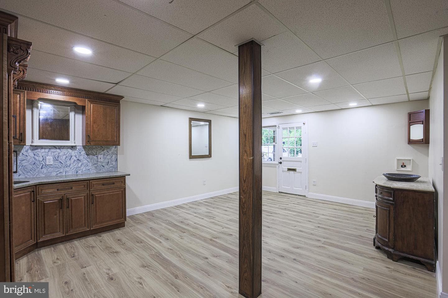 1906 Greenhaven Drive photo 15