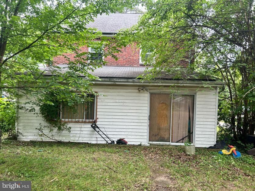 2400 Montebello Terrace photo 5