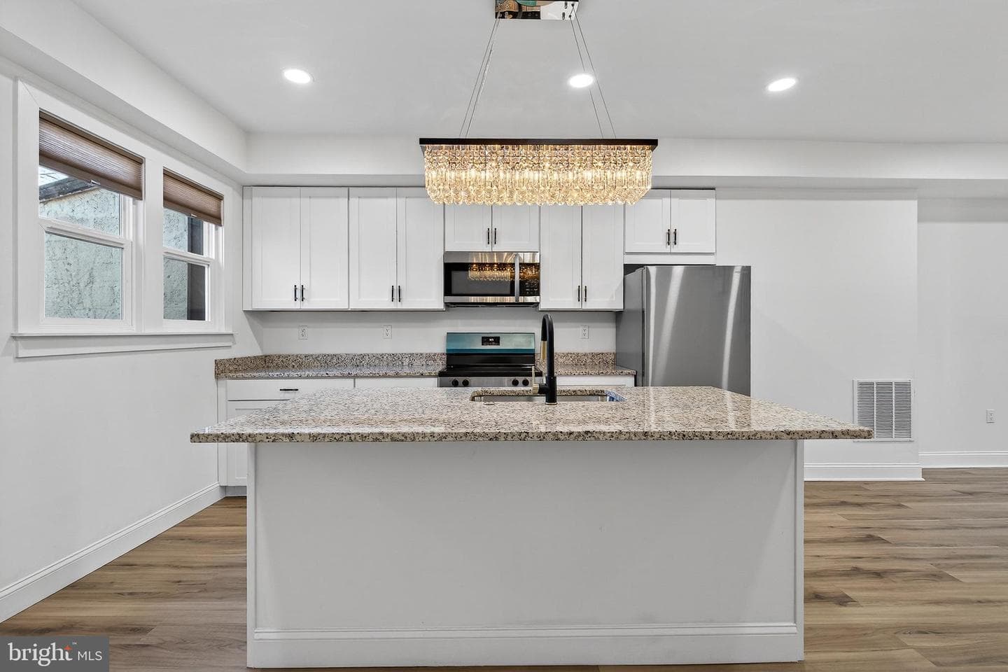 5249 Linden Heights Avenue photo 15