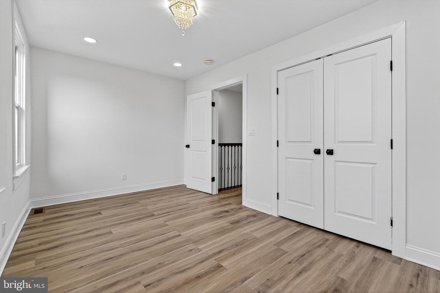 5249 Linden Heights Avenue photo 28