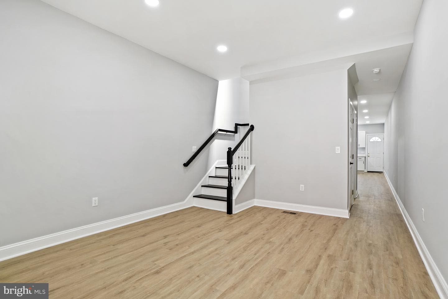 2115 Mcculloh Street photo 4