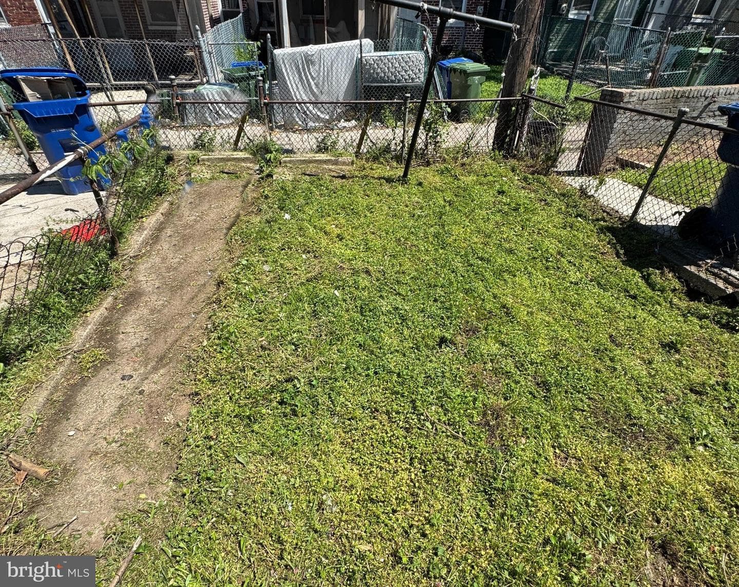 1221 N Decker Avenue photo 4