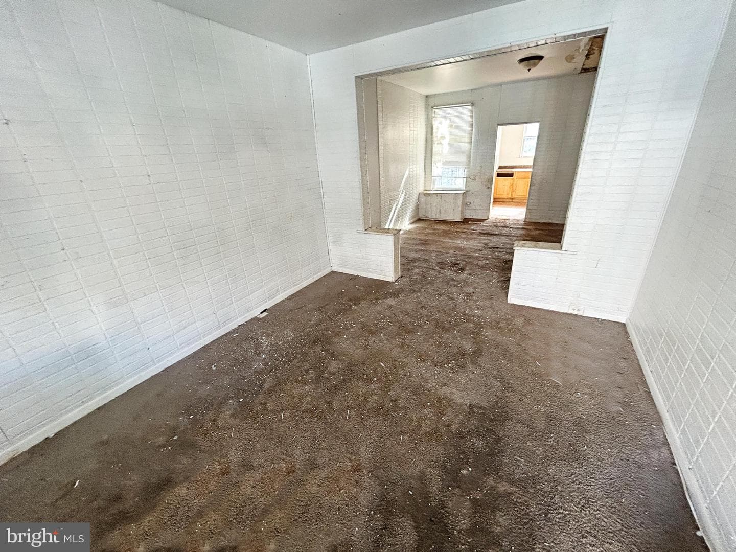 1221 N Decker Avenue photo 6