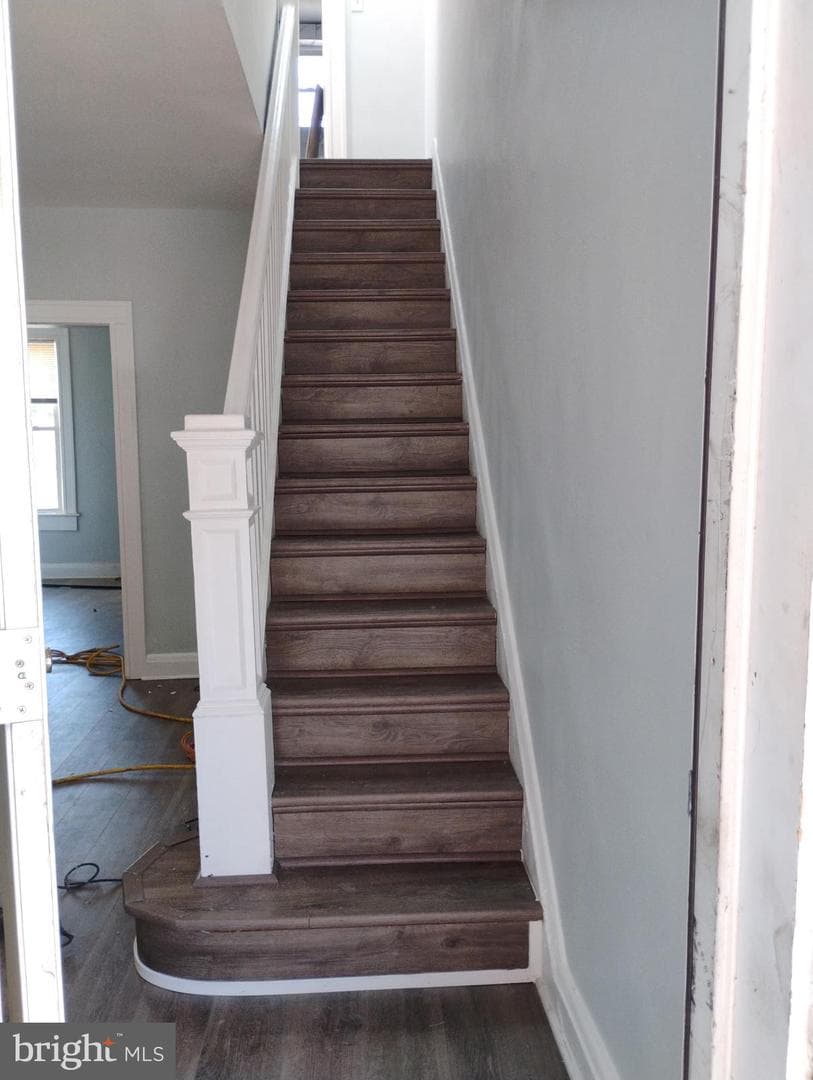 3045 Mathews Street photo 5