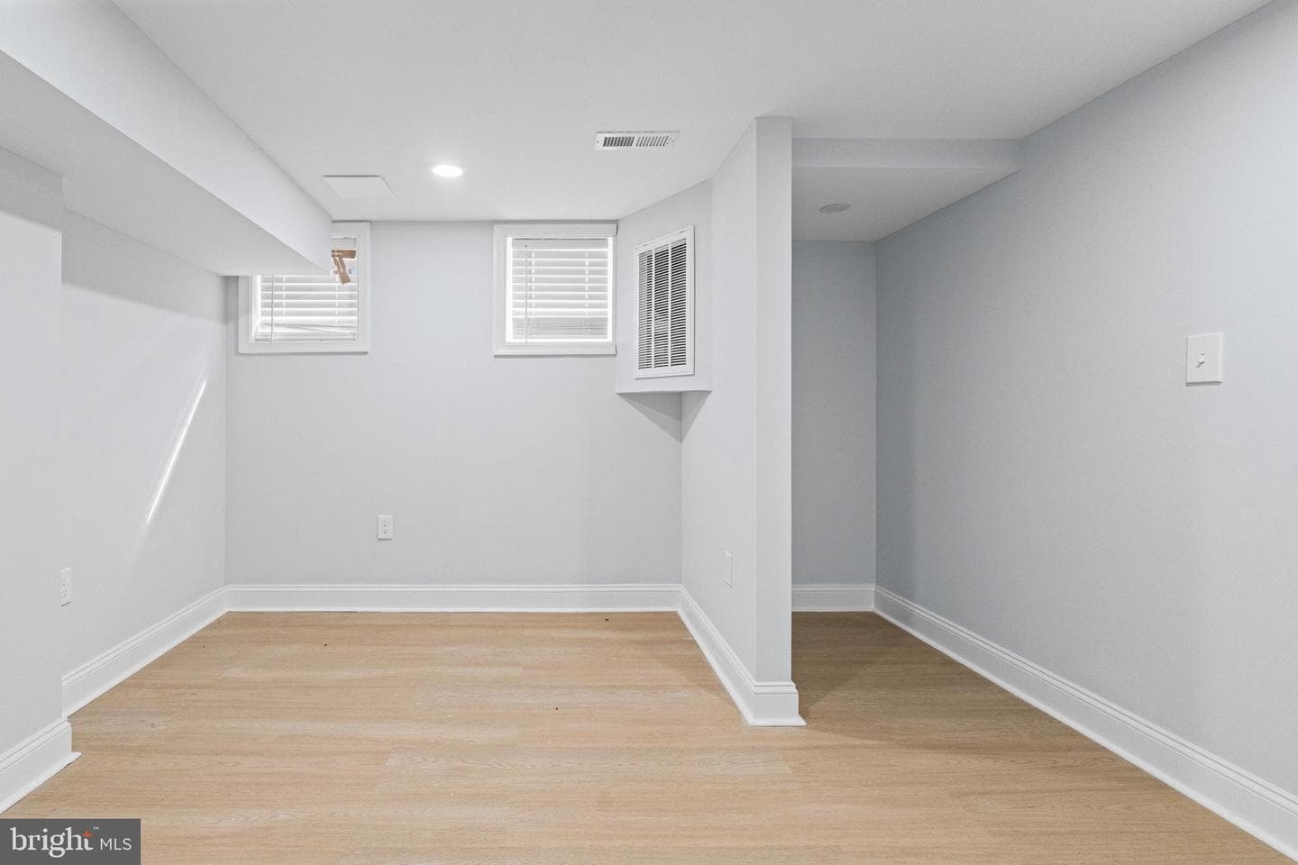 1145 Myrtle Avenue photo 34
