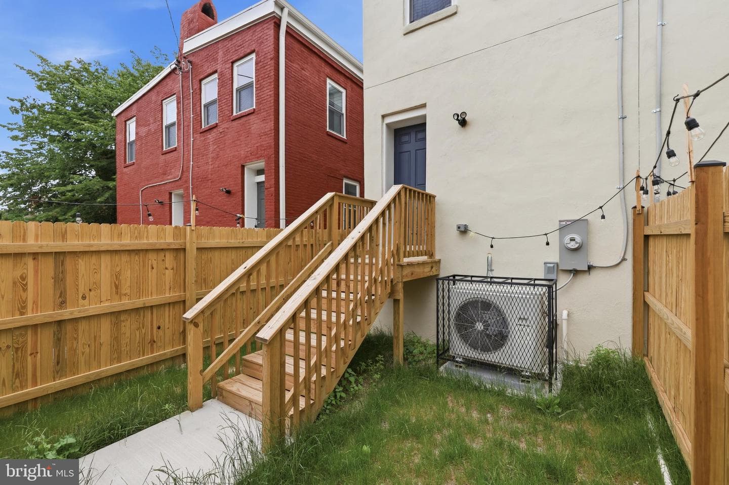 107 Fulton Avenue S photo 33