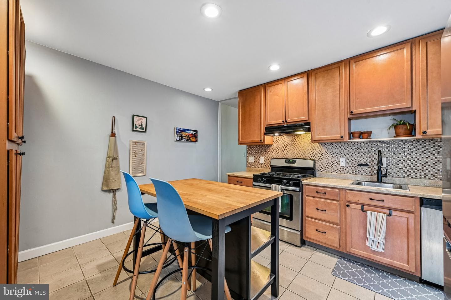 1024 Union Avenue photo 15