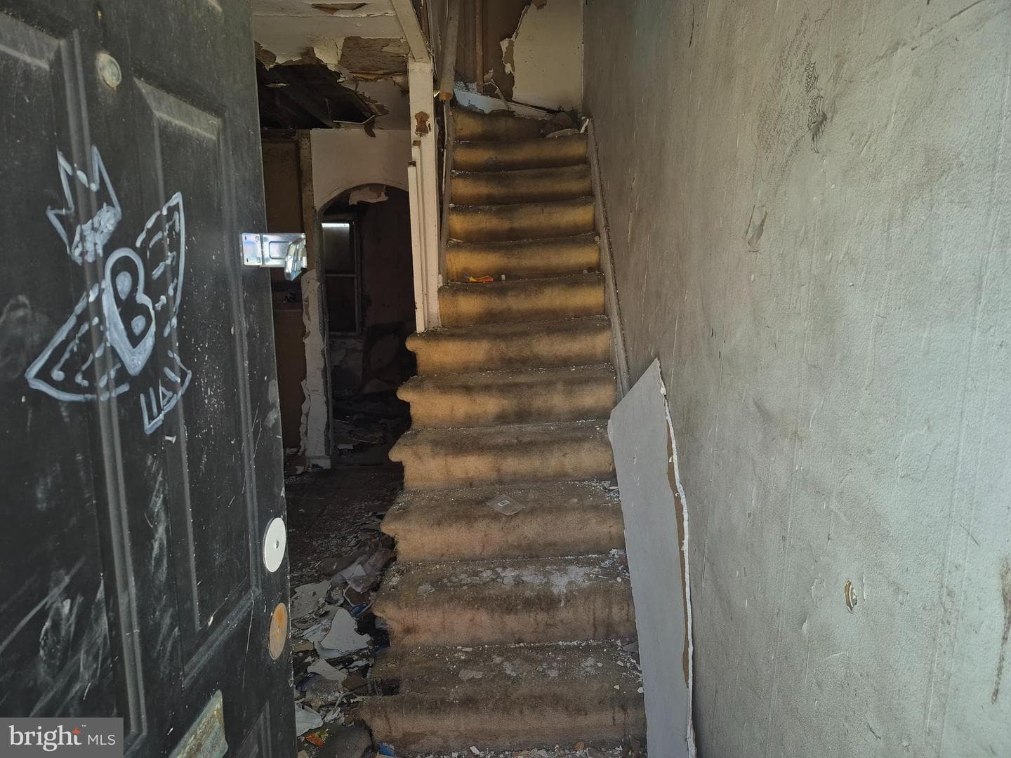 302 S Fulton Avenue photo 4