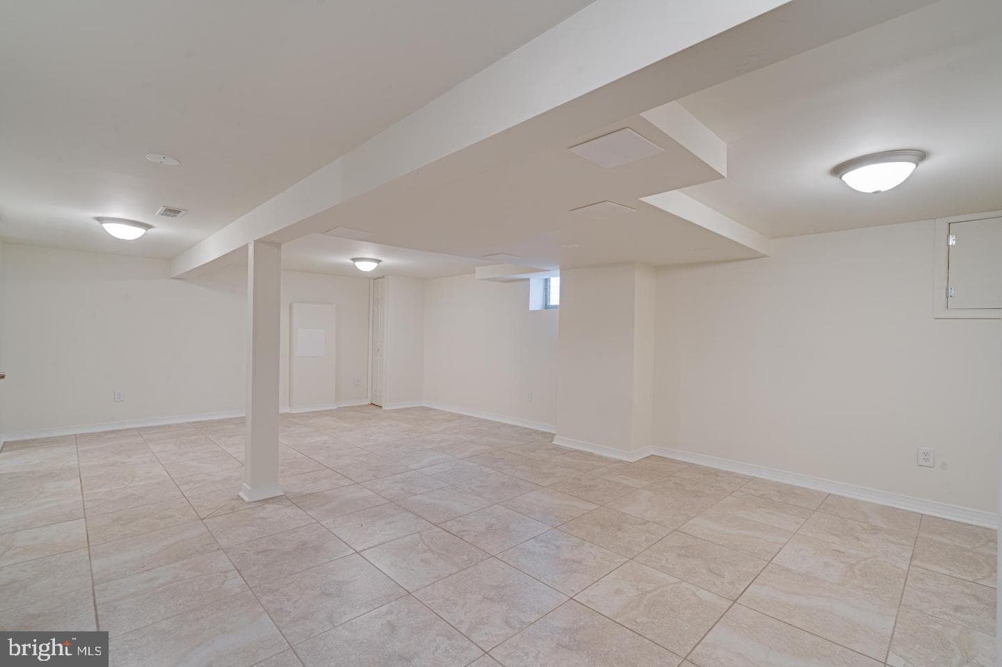 5318 Plainfield Avenue photo 13
