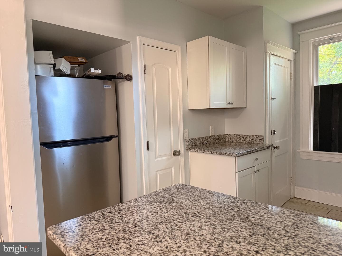 5318 Plainfield Avenue photo 4