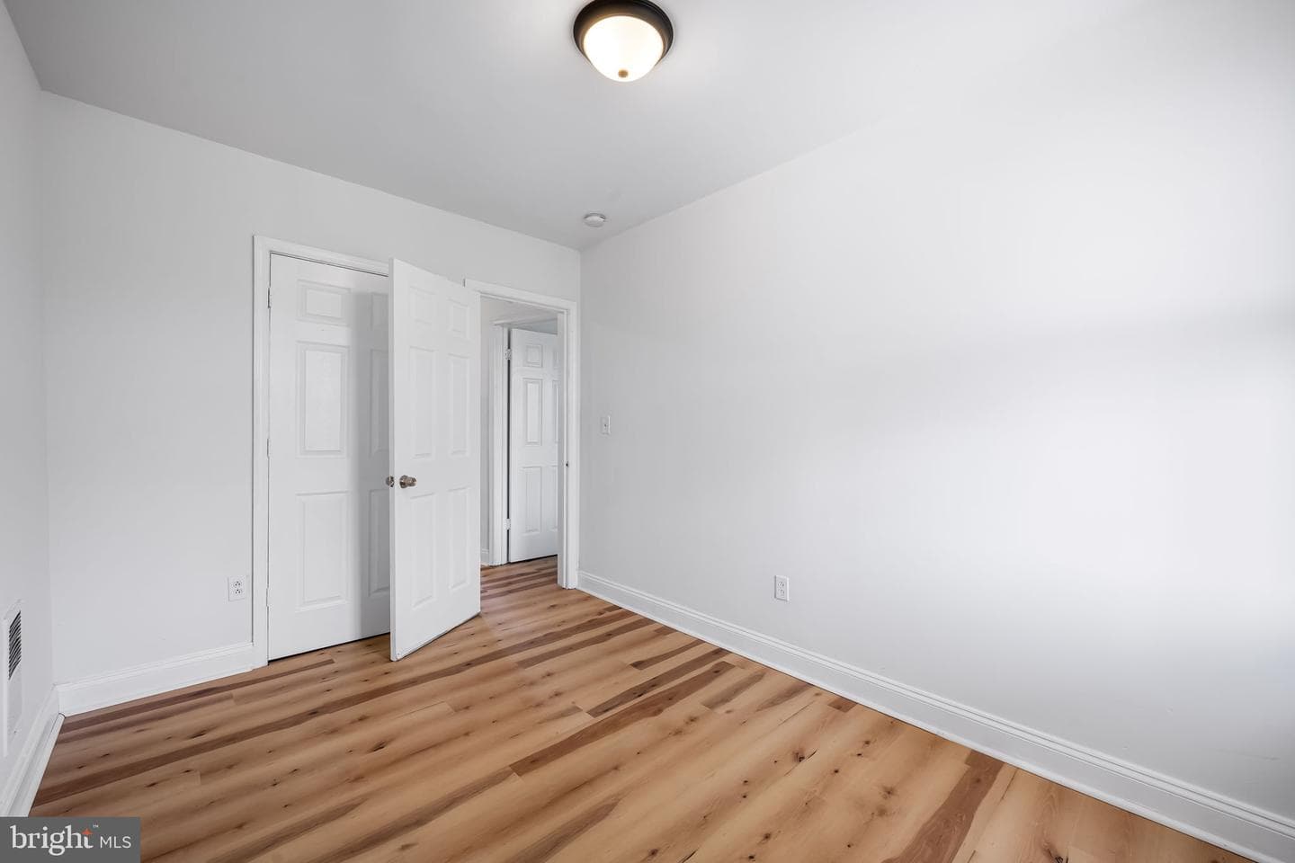 3120 Lawnview Avenue photo 25