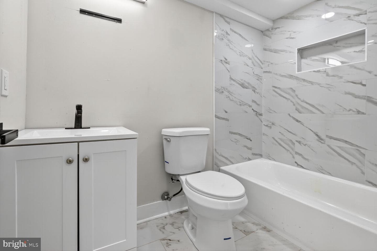 1701 N Monroe Street photo 22