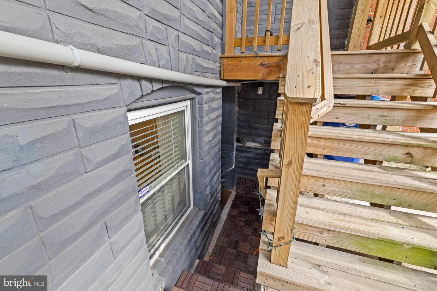 640 S Linwood Avenue photo 41