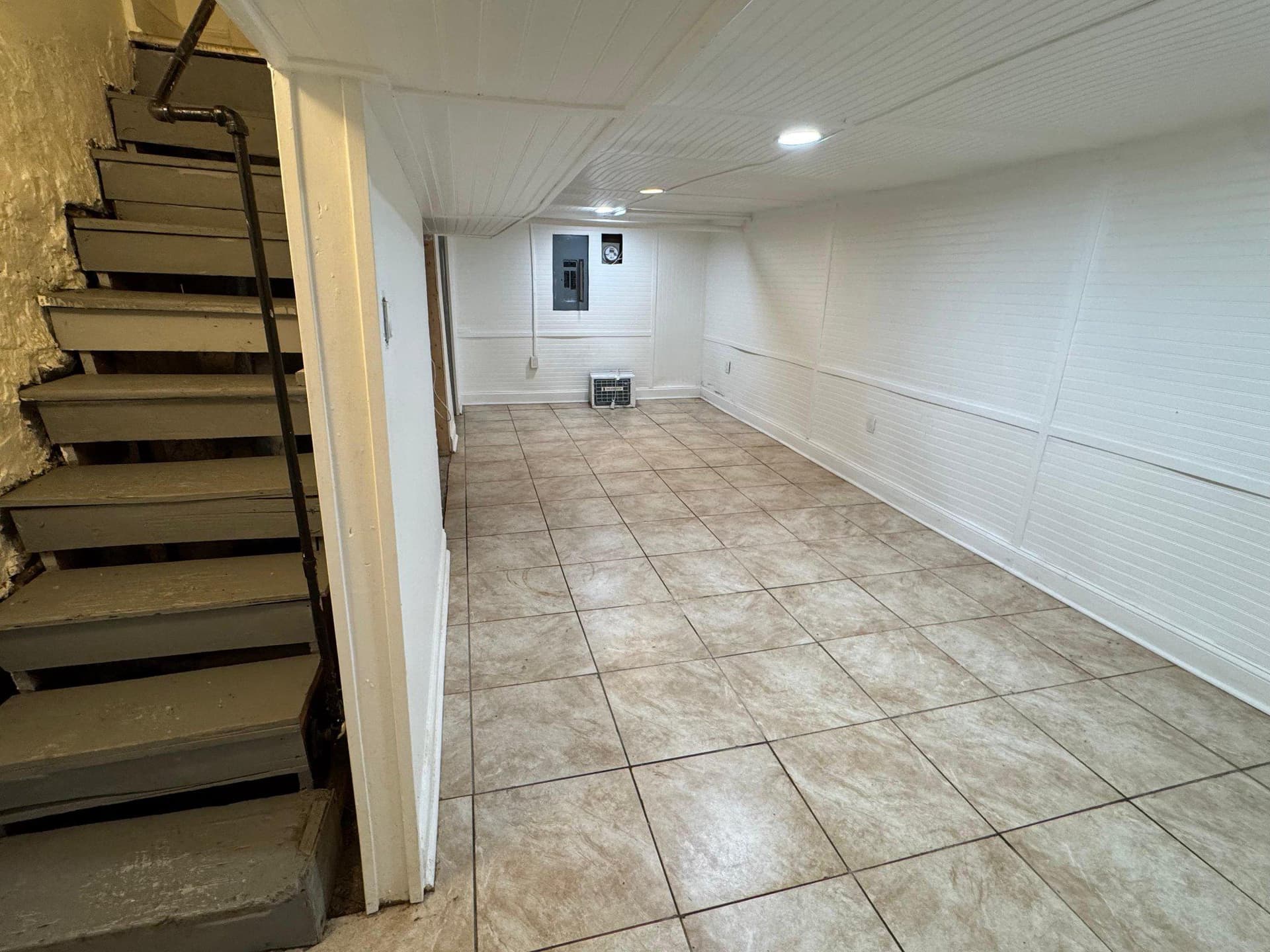 707 Denison Street photo 11