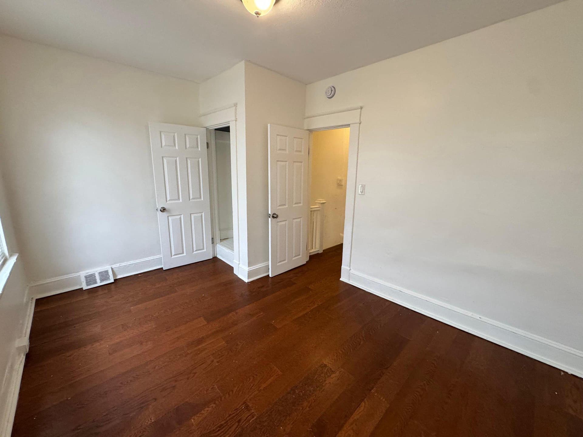 707 Denison Street photo 14