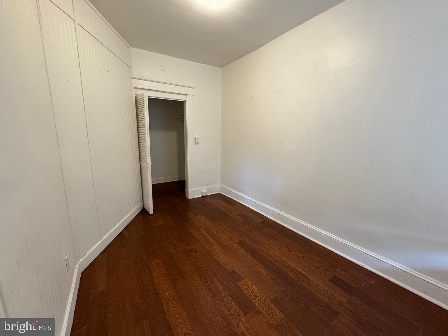 707 Denison Street photo 3