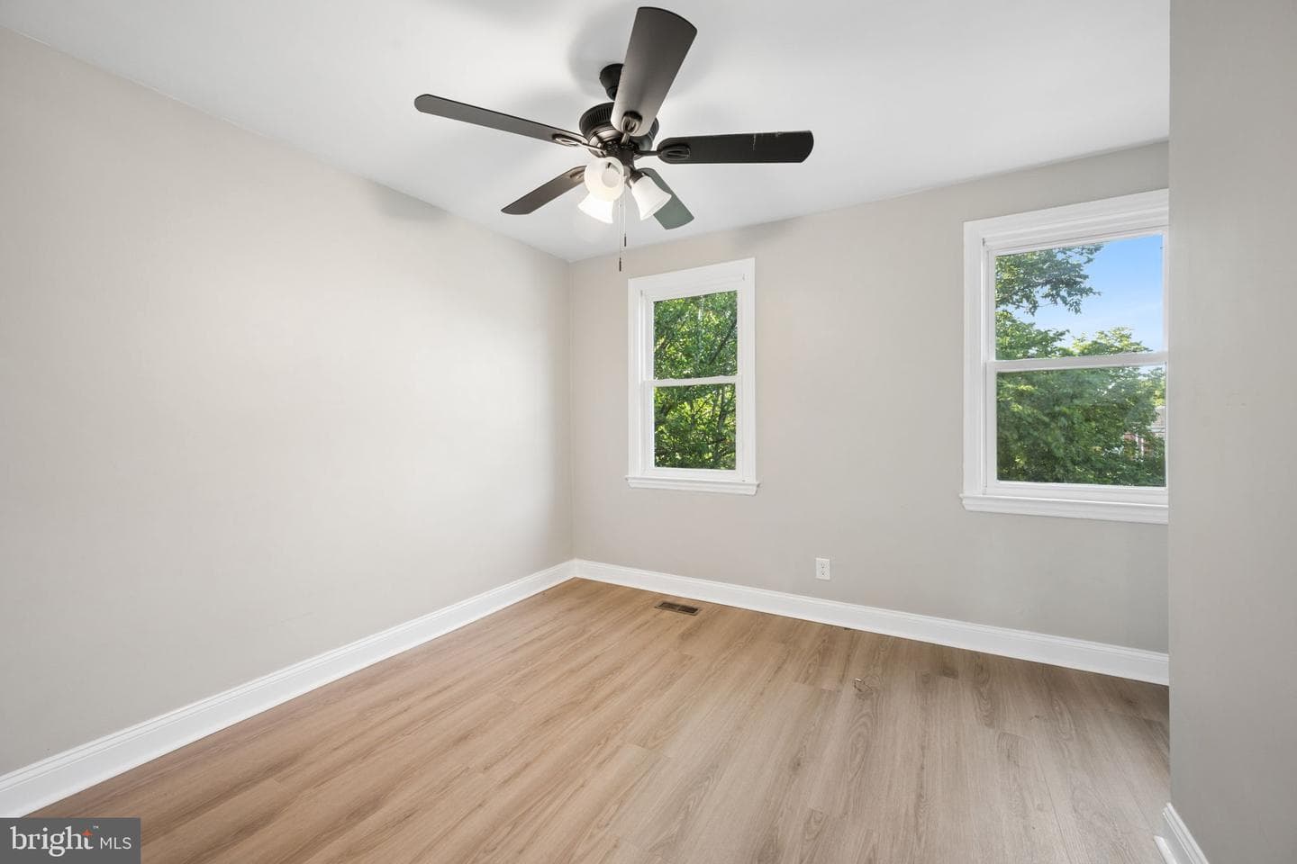 3548 Benzinger Road photo 21