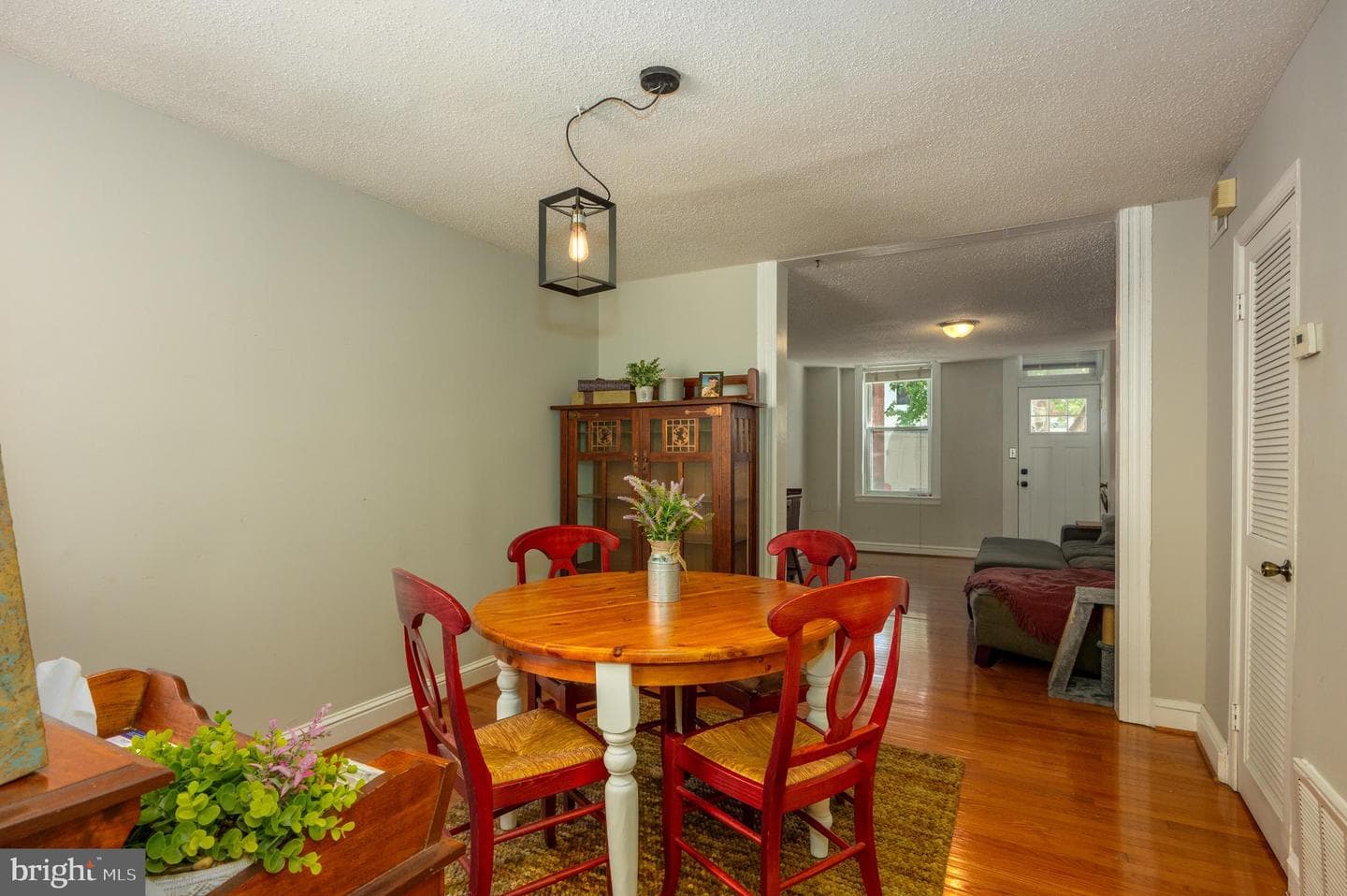 3028 Hudson Street photo 7