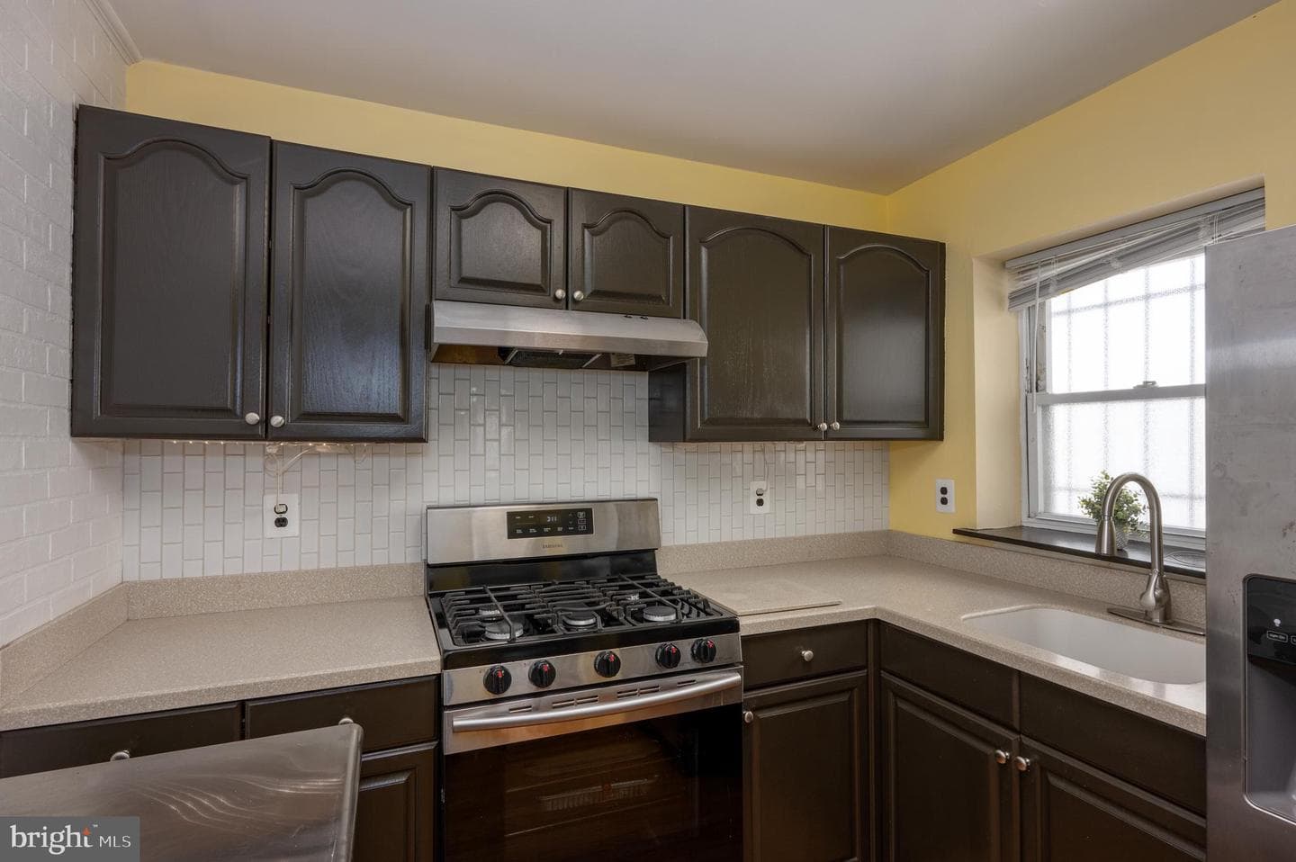 3028 Hudson Street photo 8