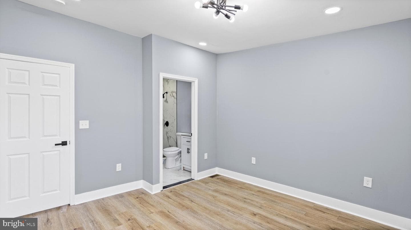 1720 Rutland Avenue photo 23