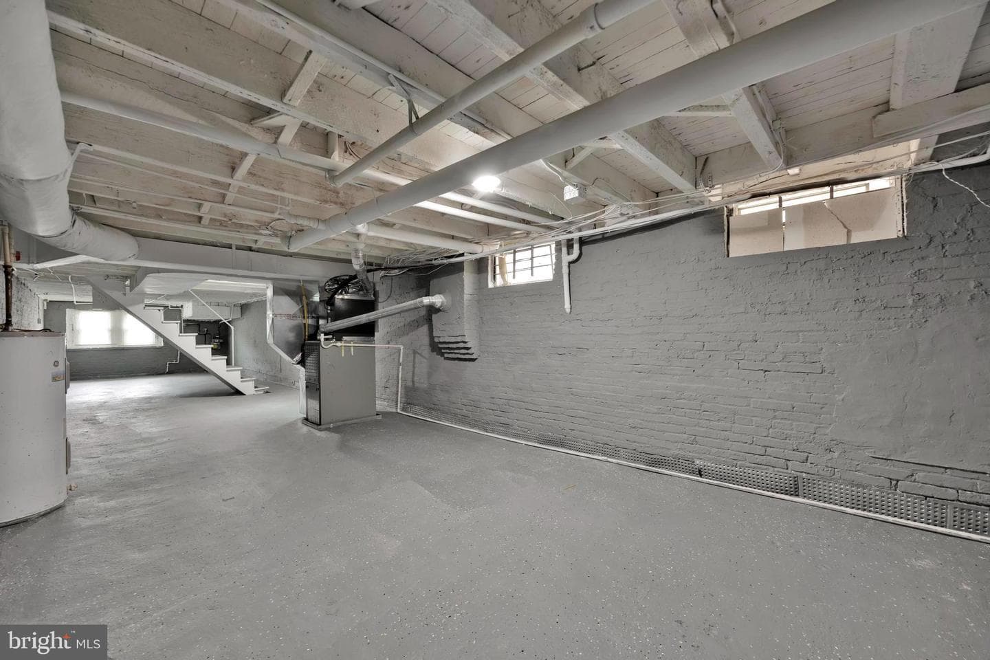500 N Luzerne Avenue photo 37