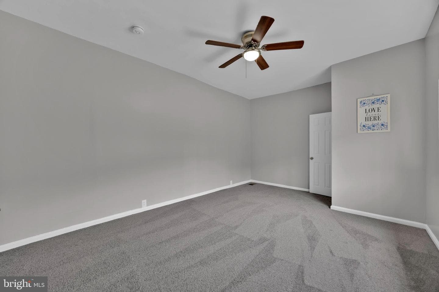 500 N Luzerne Avenue photo 9