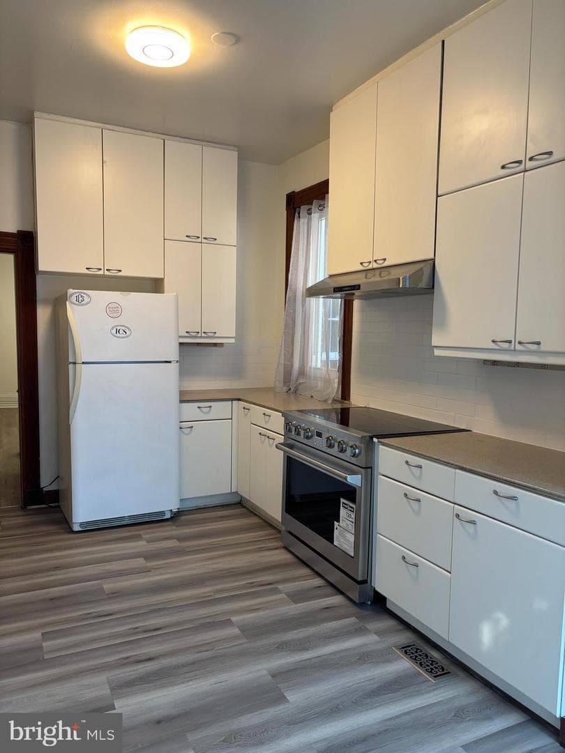 1305 Bolton Street photo 11