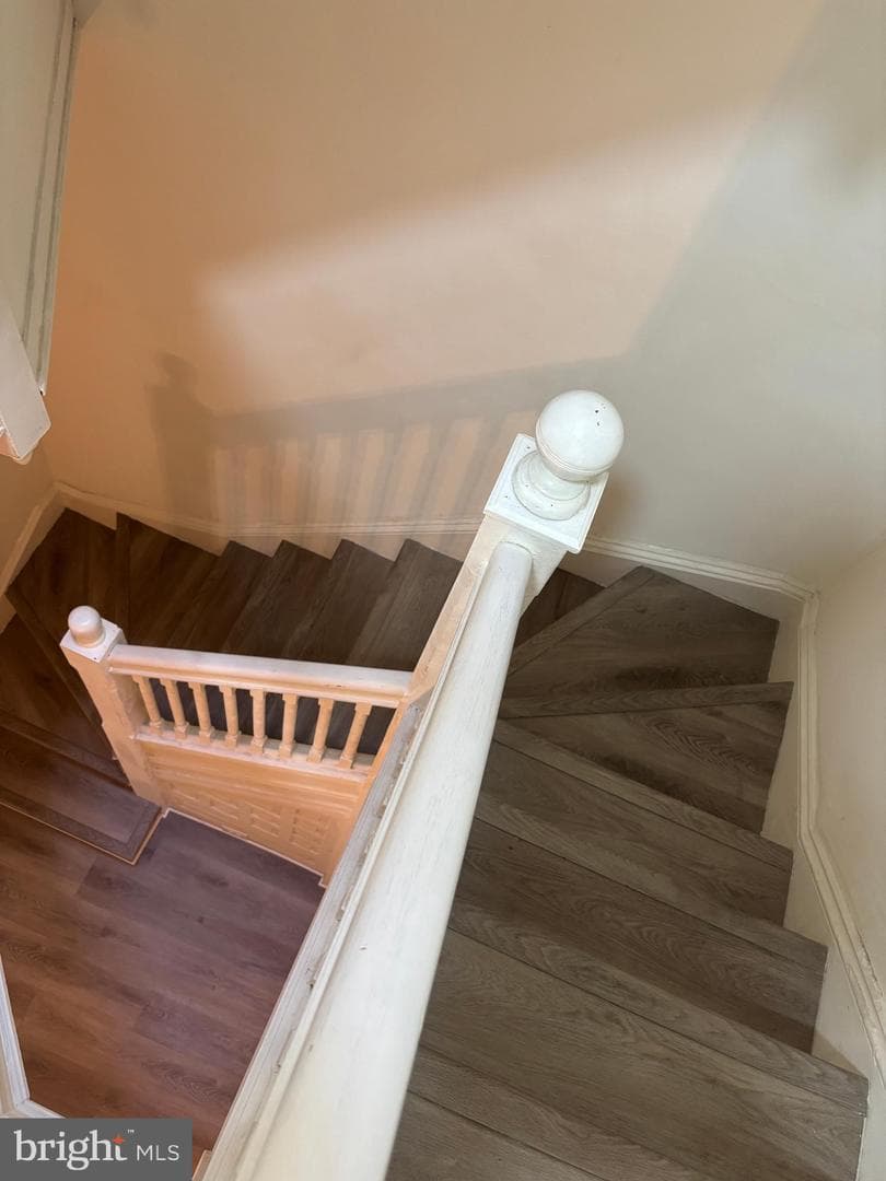 1305 Bolton Street photo 30