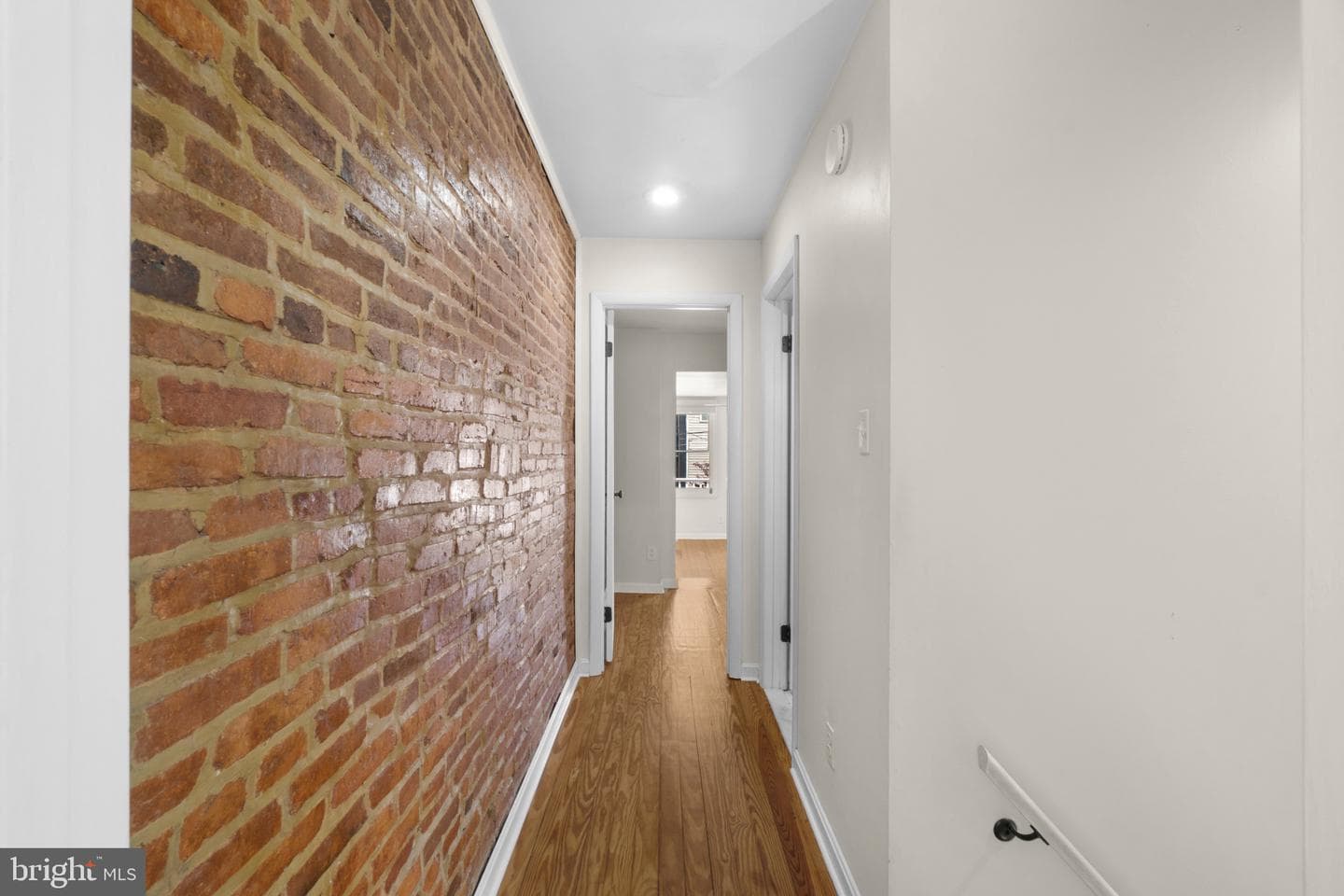 909 S Streeper Street photo 16
