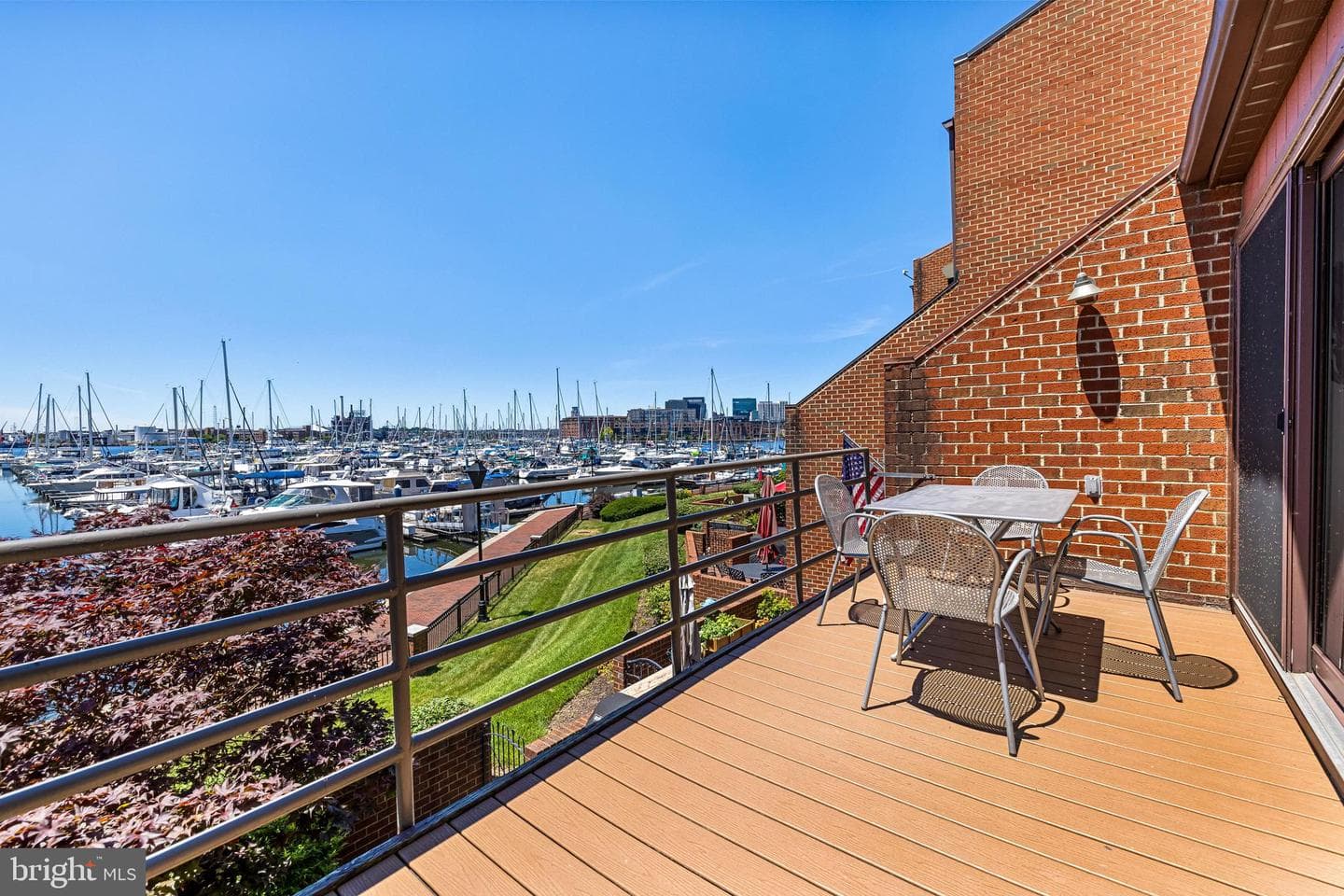 2439 Boston Street photo 11