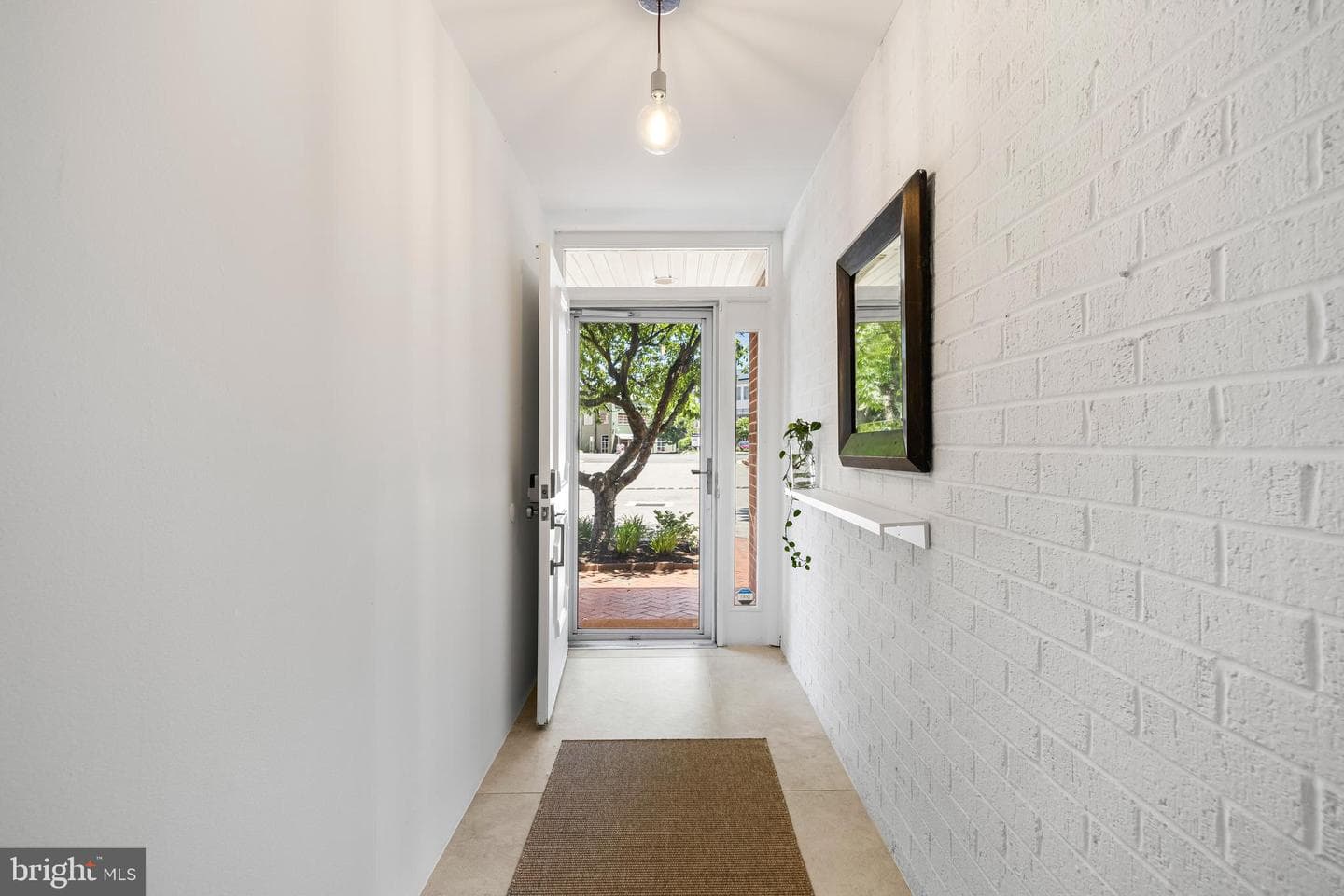 2439 Boston Street photo 16