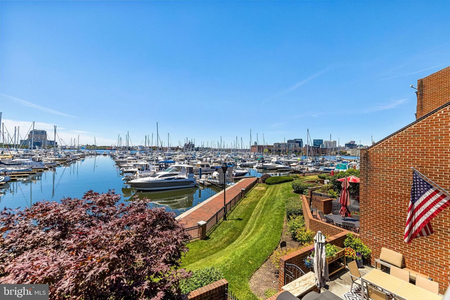 2439 Boston Street photo 23