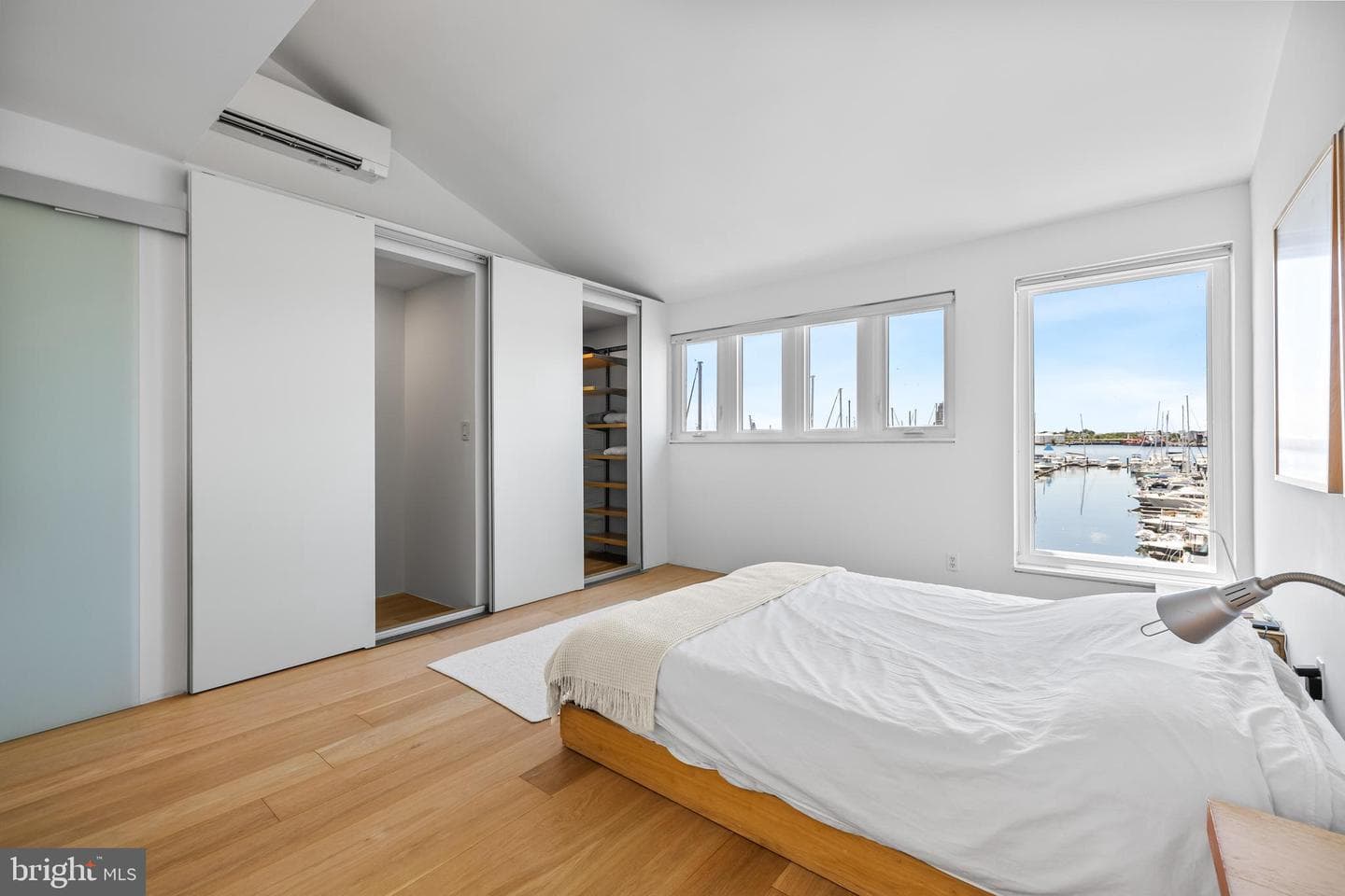 2439 Boston Street photo 25