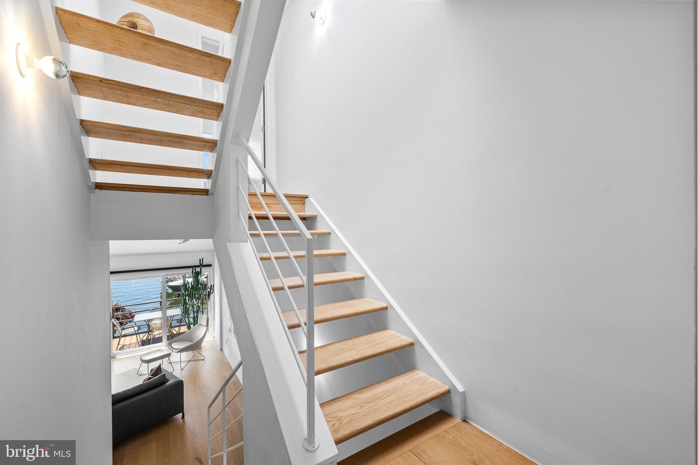 2439 Boston Street photo 40