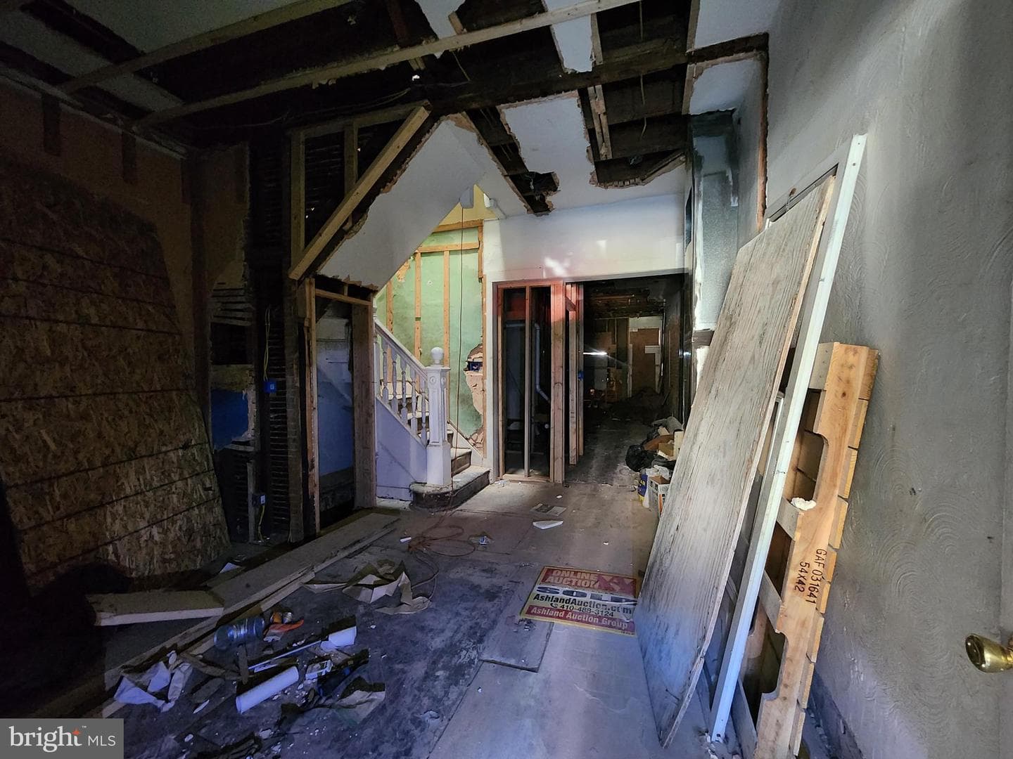 1231 N Luzerne Avenue photo 4