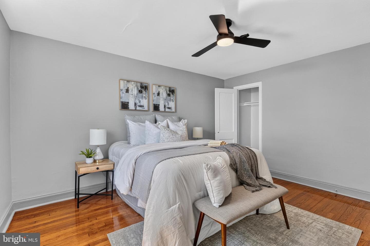 3906 Yolando Road photo 10