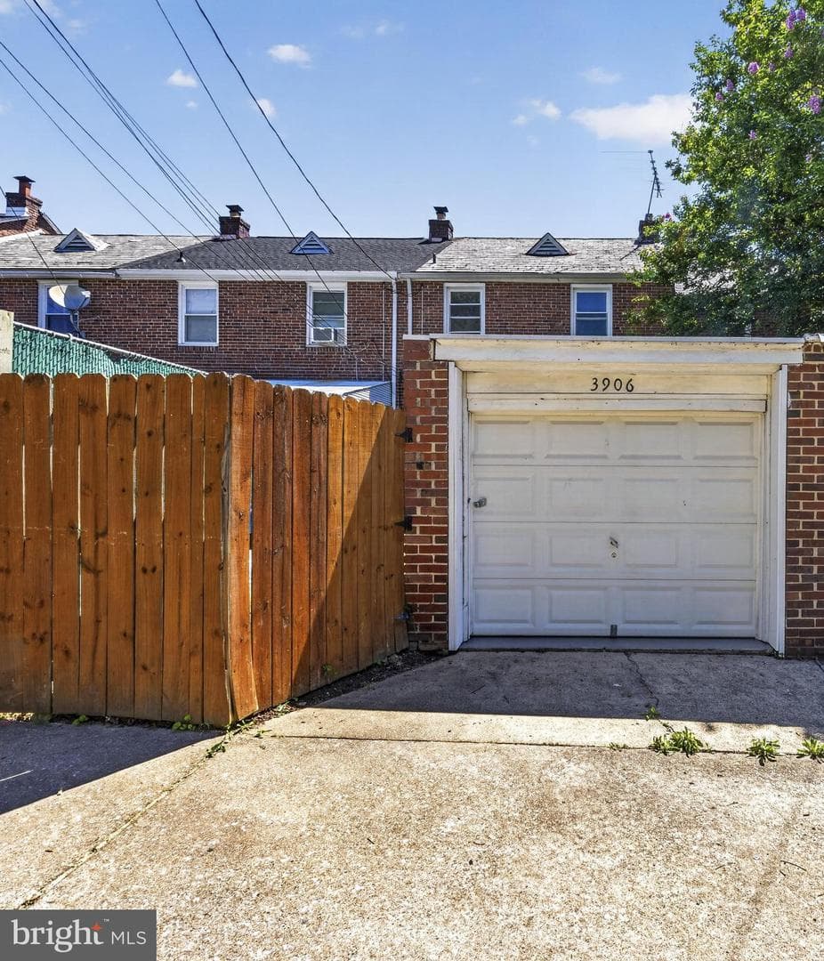 3906 Yolando Road photo 29