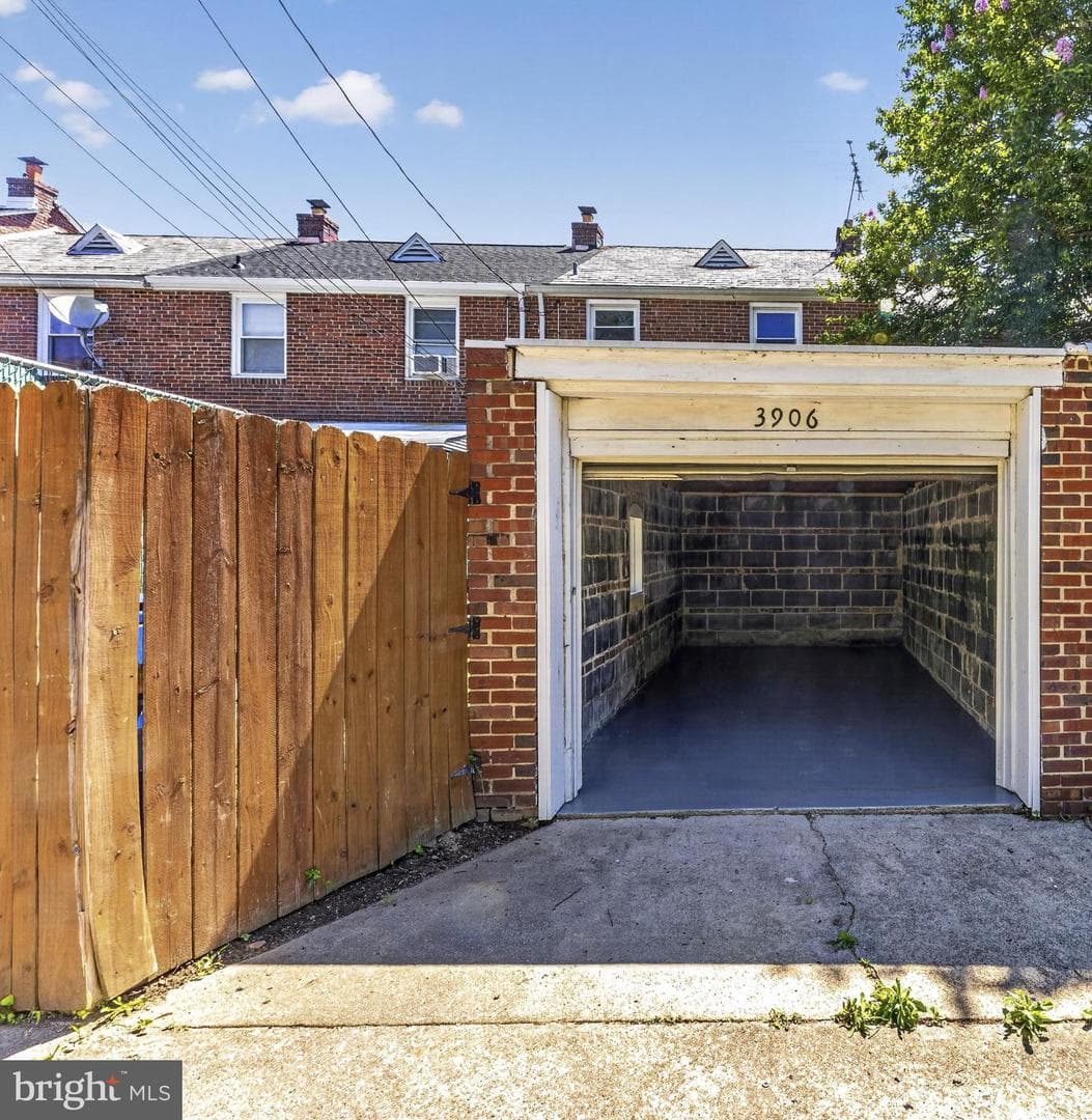 3906 Yolando Road photo 30